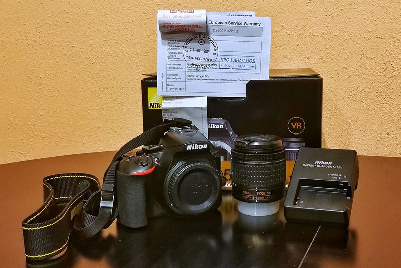 Продава: Продавам фотоапарат Никон Д5600 с обективи Никкор 18-55мм и ...
