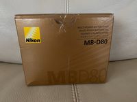  Nikon MB-D80
