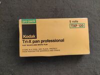 Продавам Box Kodak Tri-X Pan Professional  Fast Black & White 