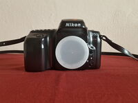 Nikon F50 (+Metz 32 CT-3 & SCA346/2 FA)