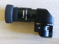SanDisk CFast 64Gb, ъглов визьор Canon, B+W 72mm, сенници, батерия 