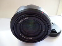 Sony E 18-135mm f/3.5-5.6 OSS