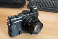 Фотоапарат Olympus XZ-2 Stylus - Обектив 28-112mm f/1.8 - 2.5 
