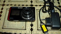 Фотоапарат SAMSUNG ST500 -12.2MP - Двоен  3"LCD Touch-screen дисплей