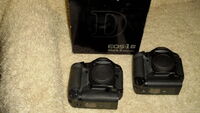 Фотоапарати DSLR Canon EOS 1D Mark II - 2бр