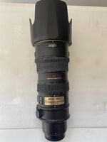 NIKON ED  AF-S VR-NIKKOR 70-200 mm 