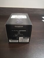 обектив Olympus 30mm f / 3.5 Macro