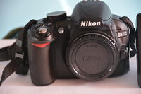 Nikon D3100 - тяло