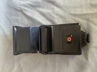 светкавица Pentax AF240Z