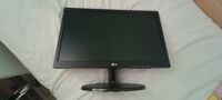 Екран LG 19 '