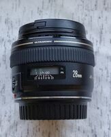 Canon EF 28mm 1.8 USM (s/n %0137) - покрива доста добре и средния формат на Fuji GFX