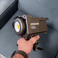 Amaran 100d / COB Daylight Осветително тяло