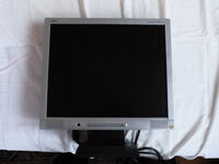 плосък, ЯПОНСКИ МОНИТОР- NEC за персонален компютър 42 см диагонал