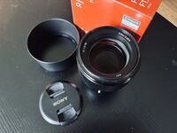 Sony FE 85mm F/1.8