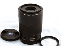 Zeiss Touit 50mm f/2.8 Macro PLANAR T* за Sony E-Mount