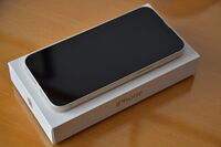iPhone 13 White 128Gb с остатъчна гаранция