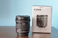 Обектив Canon EF-S 10-18mm f4.5-5.6 IS STM