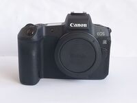 Продавам CANON EOS R