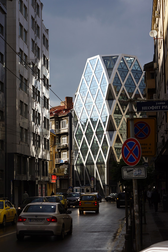 Sony E 50mm f/1.8 Sony E 50mm f/1.8