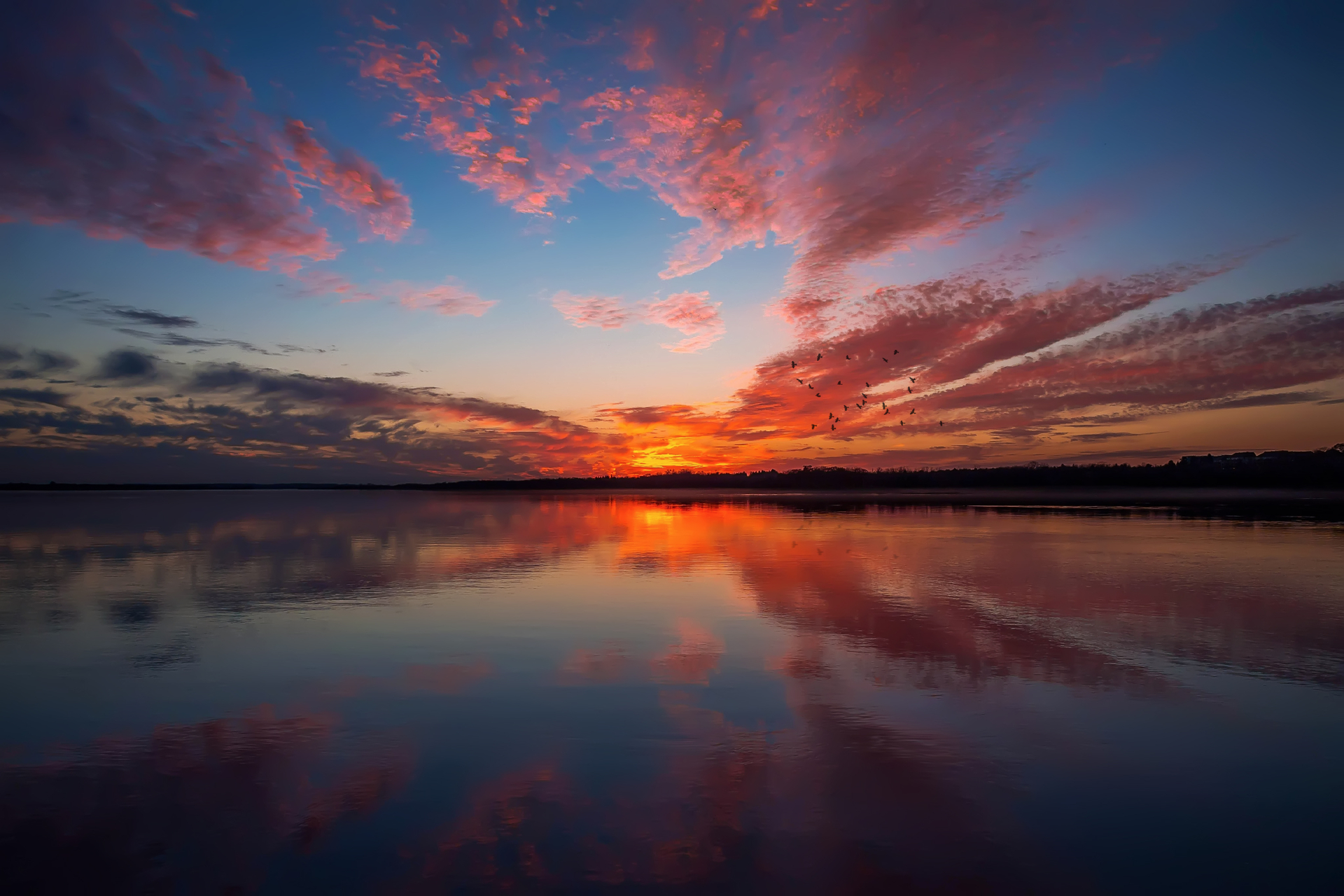 Sunset Over Ottawa River от Ivet Aleks - IvetAleks