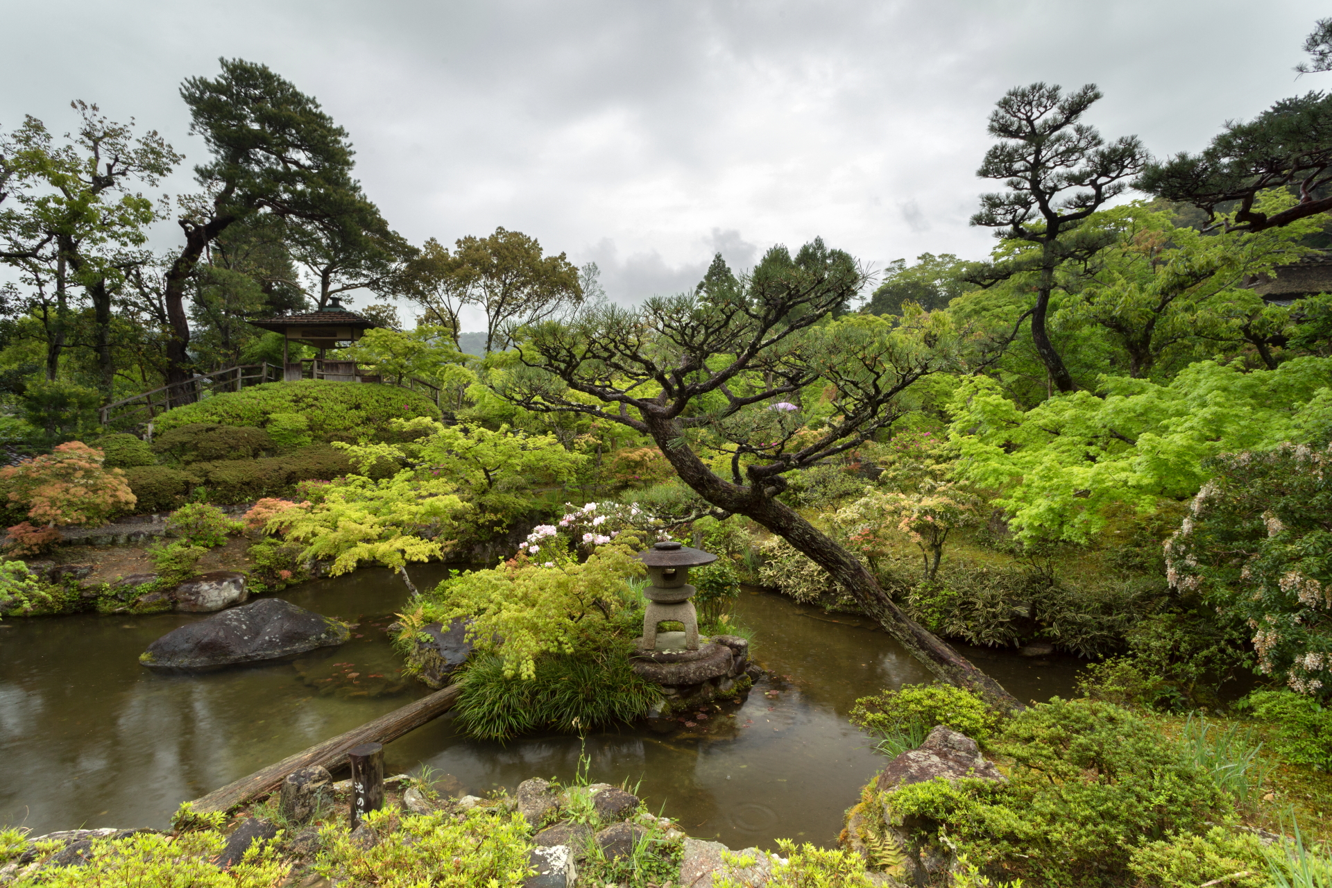 Где живет нара. Японский сад Цукияма. Сады Японии Нара. Сады периода Нара в Японии. Муромати.
