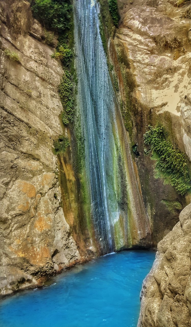 Nidri Waterfalls от mbtutu tekumze - mbtutu