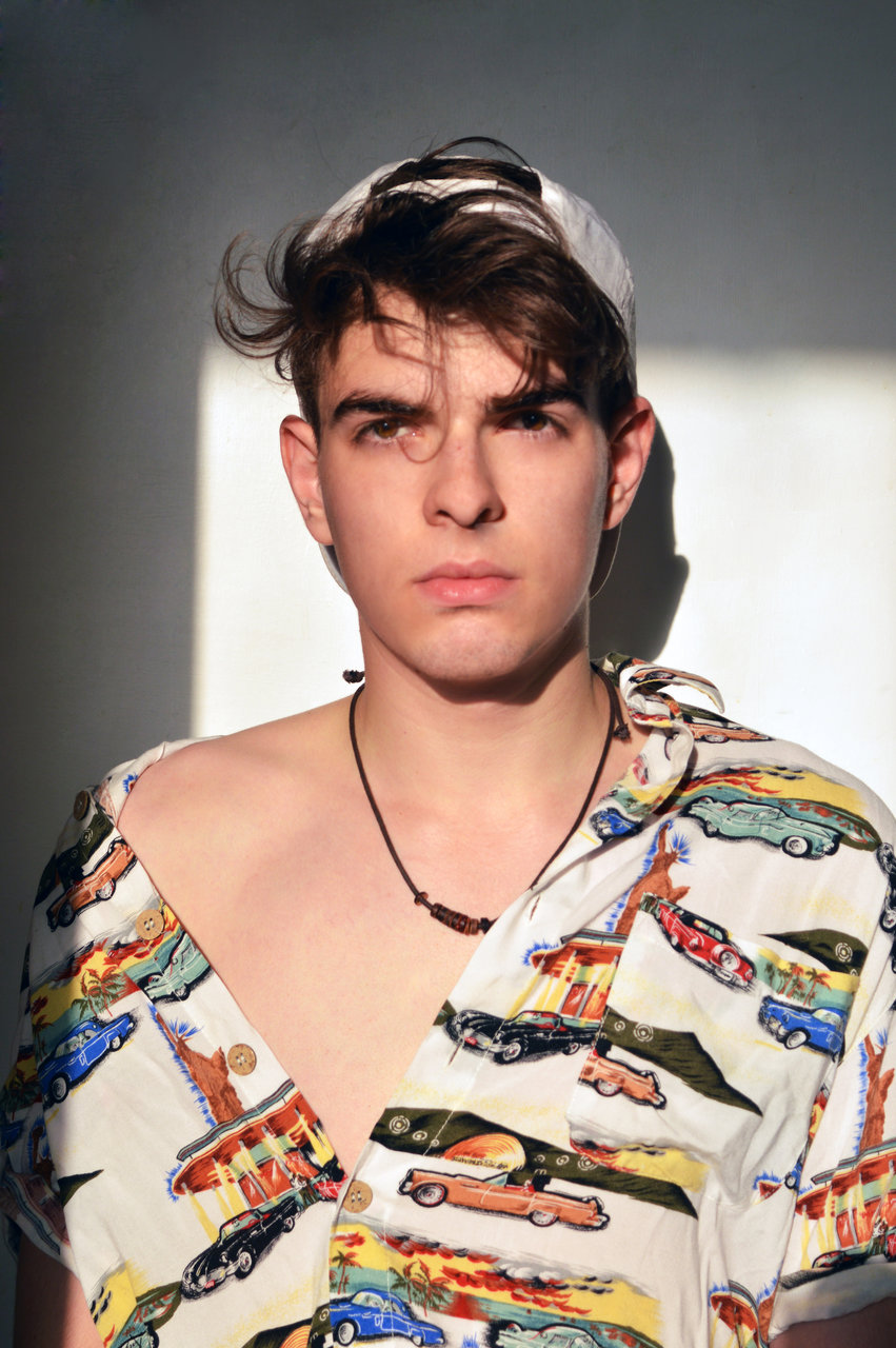 L'autoportrait II. от Tsvetan Tsvetanov - Trenndo