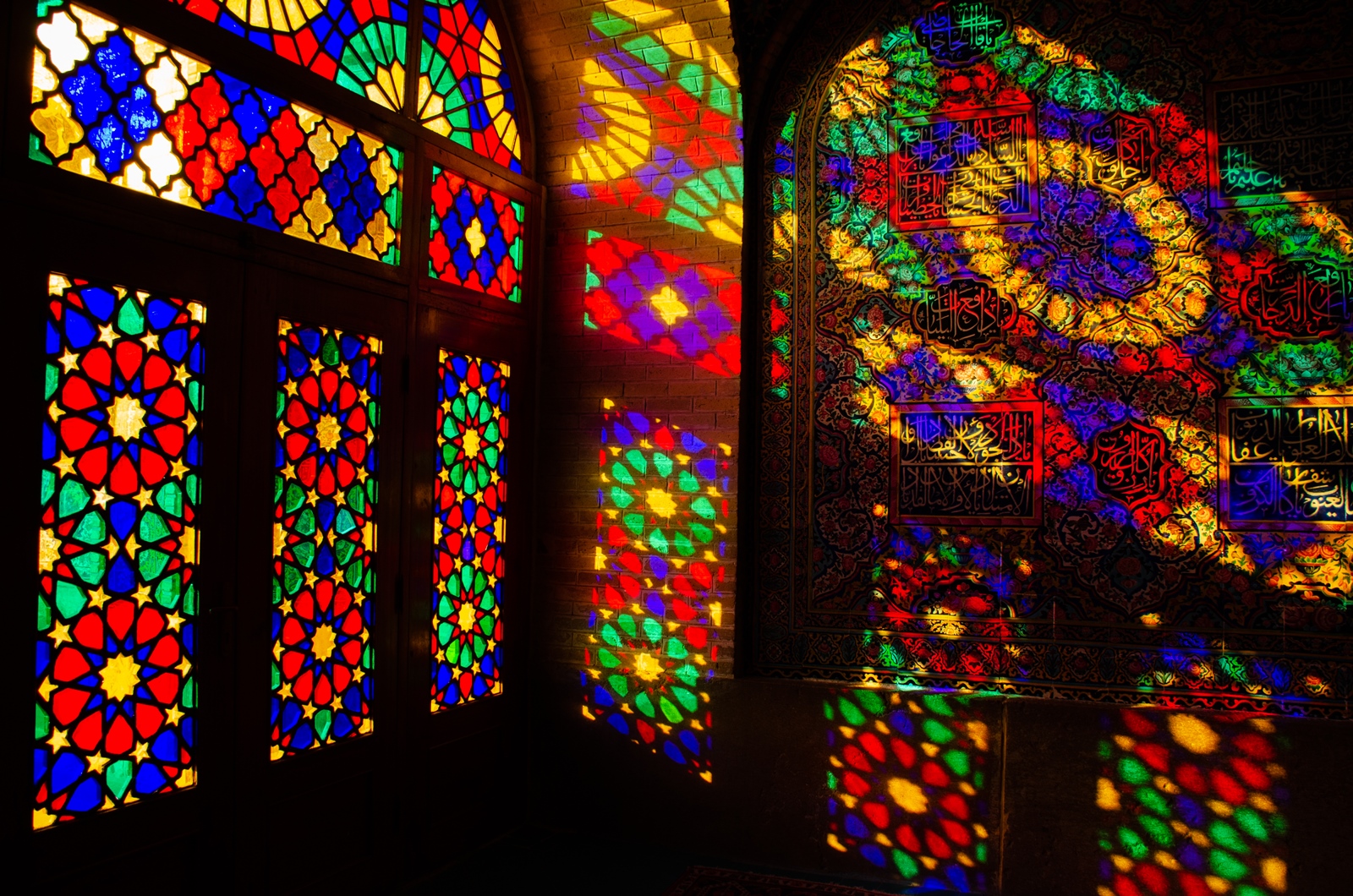 Nasir-ol-molk Mosque - Shiraz ( Iran ) | Author Vasia Garkova ...