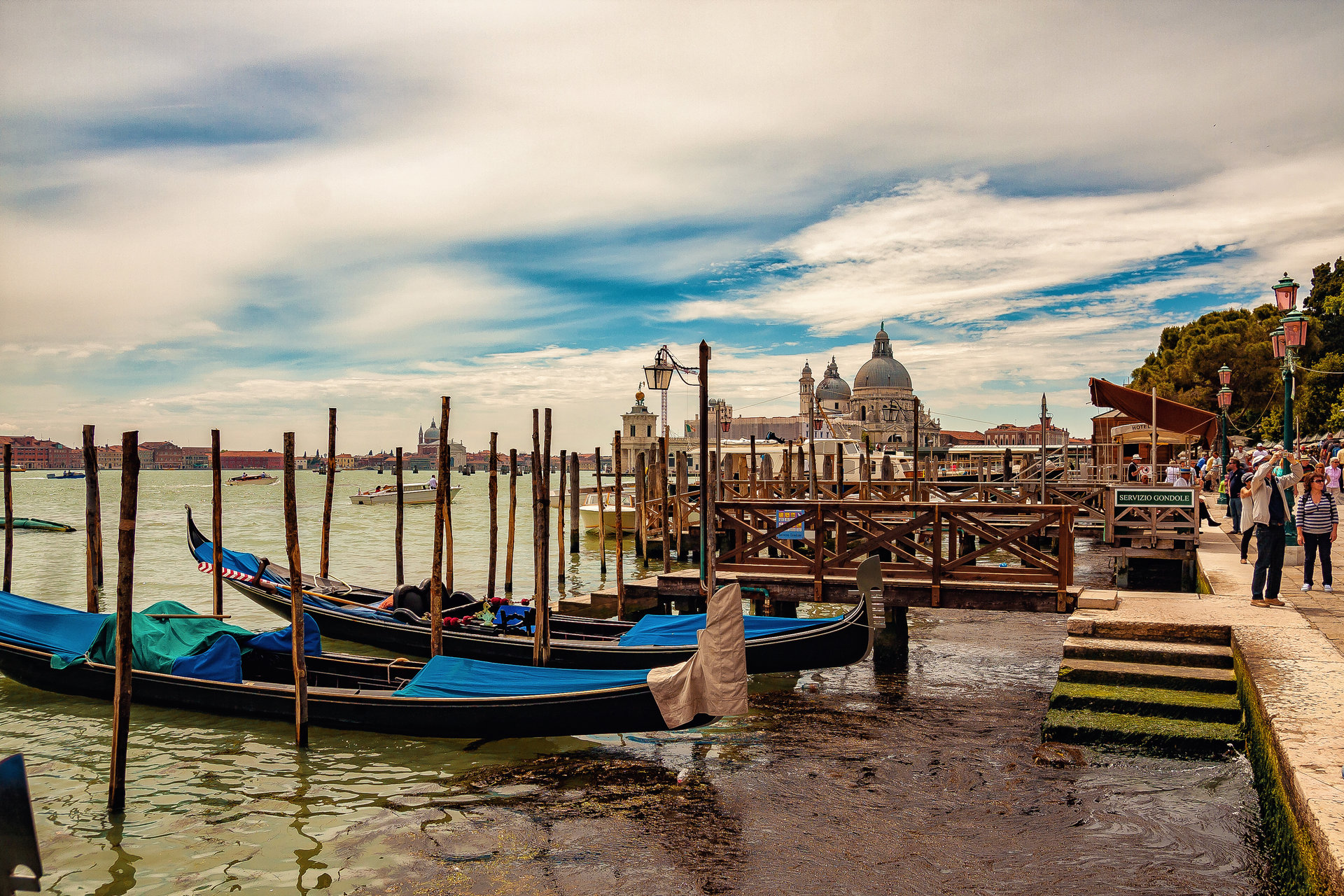 Venice от Ivan Lambrev - dodgy