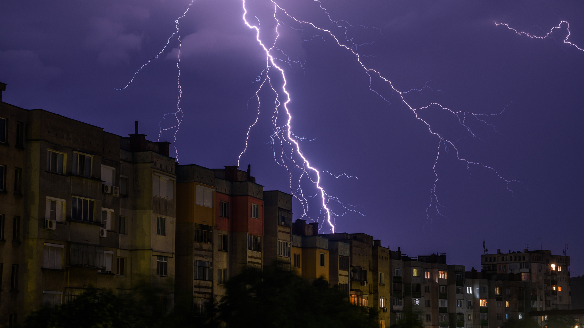 Природни стихии в града от Milen Mladenov - resco