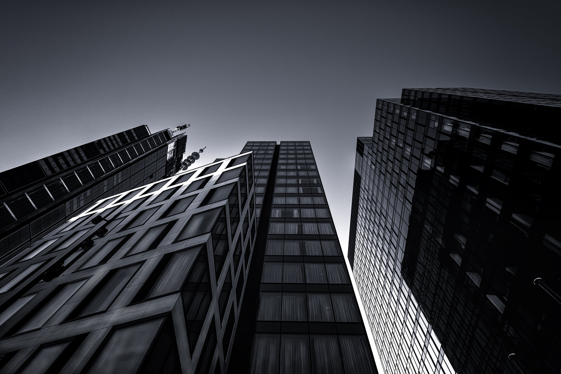 Сенки в тъмнината от Vasil Nanev - vnanev