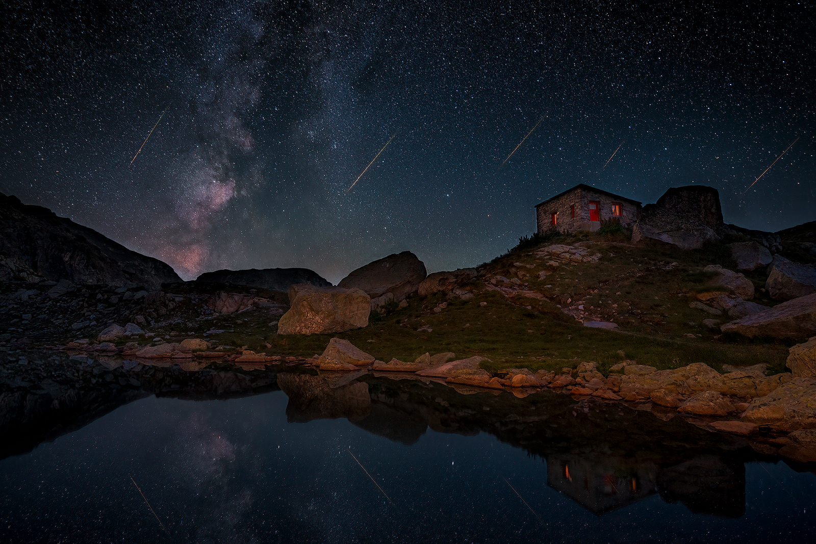 Milky Was and Perseid Meteor Shower over Strashnoto Lake (Scary Lake) | Author Aleksandar Aleksov - alexoff | PHOTO FORUM
