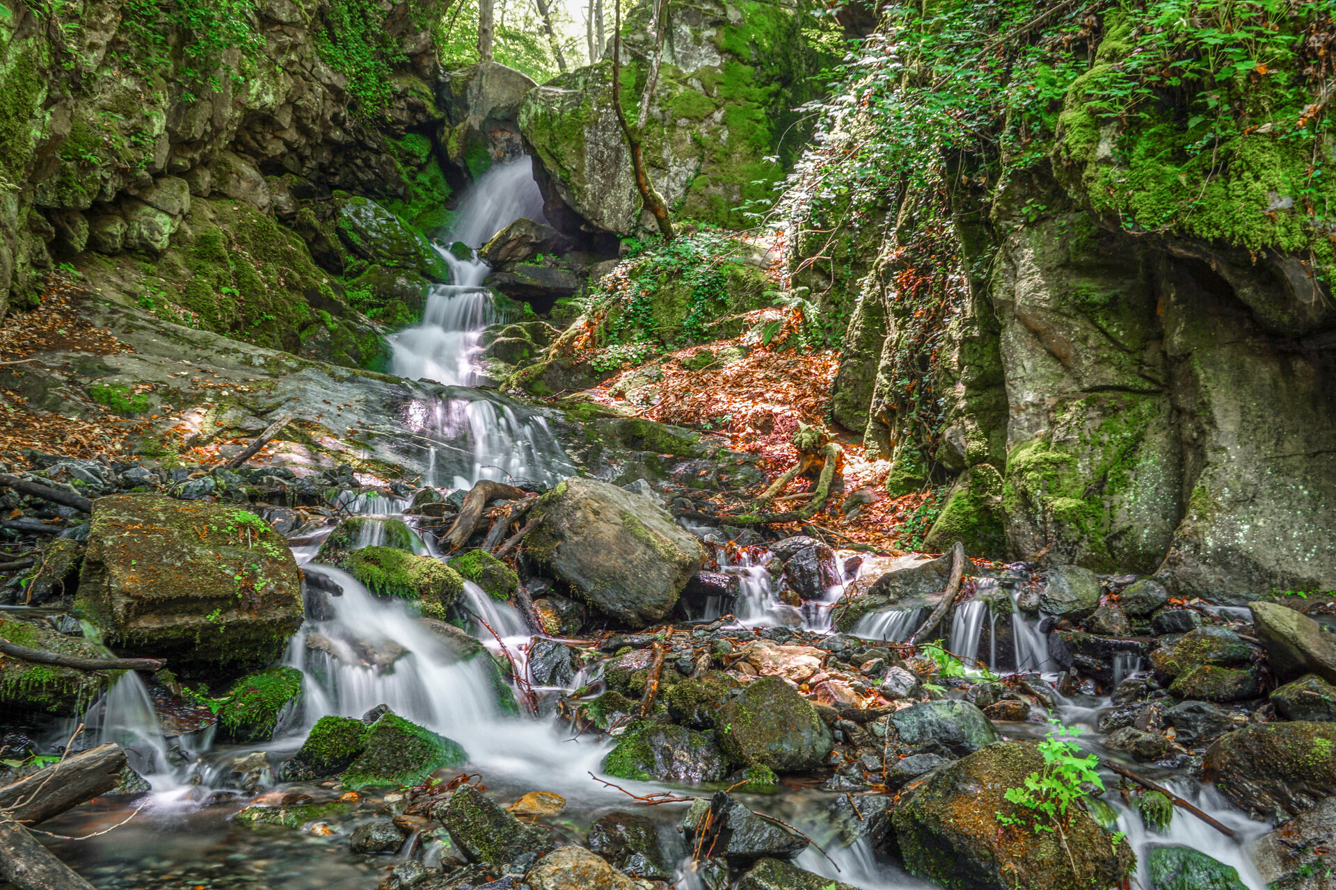 Яворнишки водопад от Rosen Minchev - rminchev