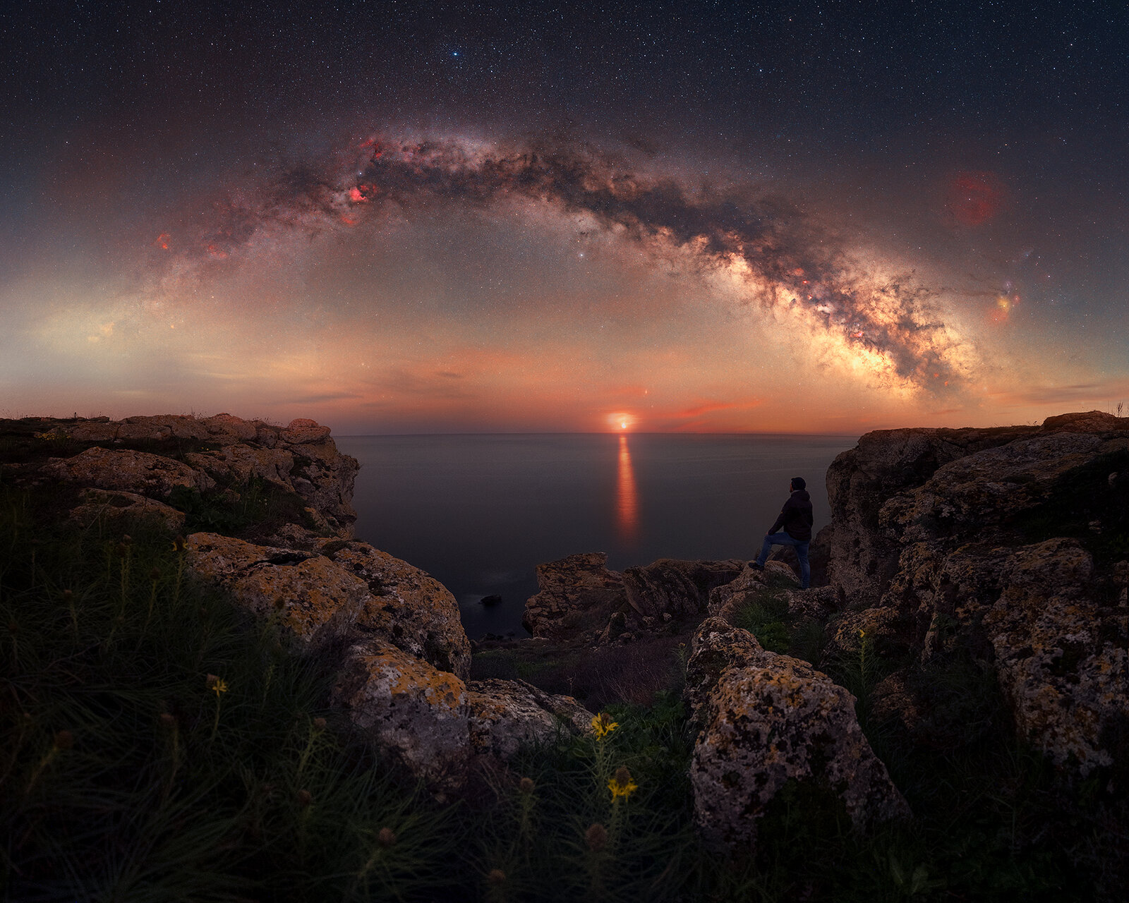 Лунен изгрев и арката на млечния път | Author Mihail Minkov - takama | PHOTO FORUM
