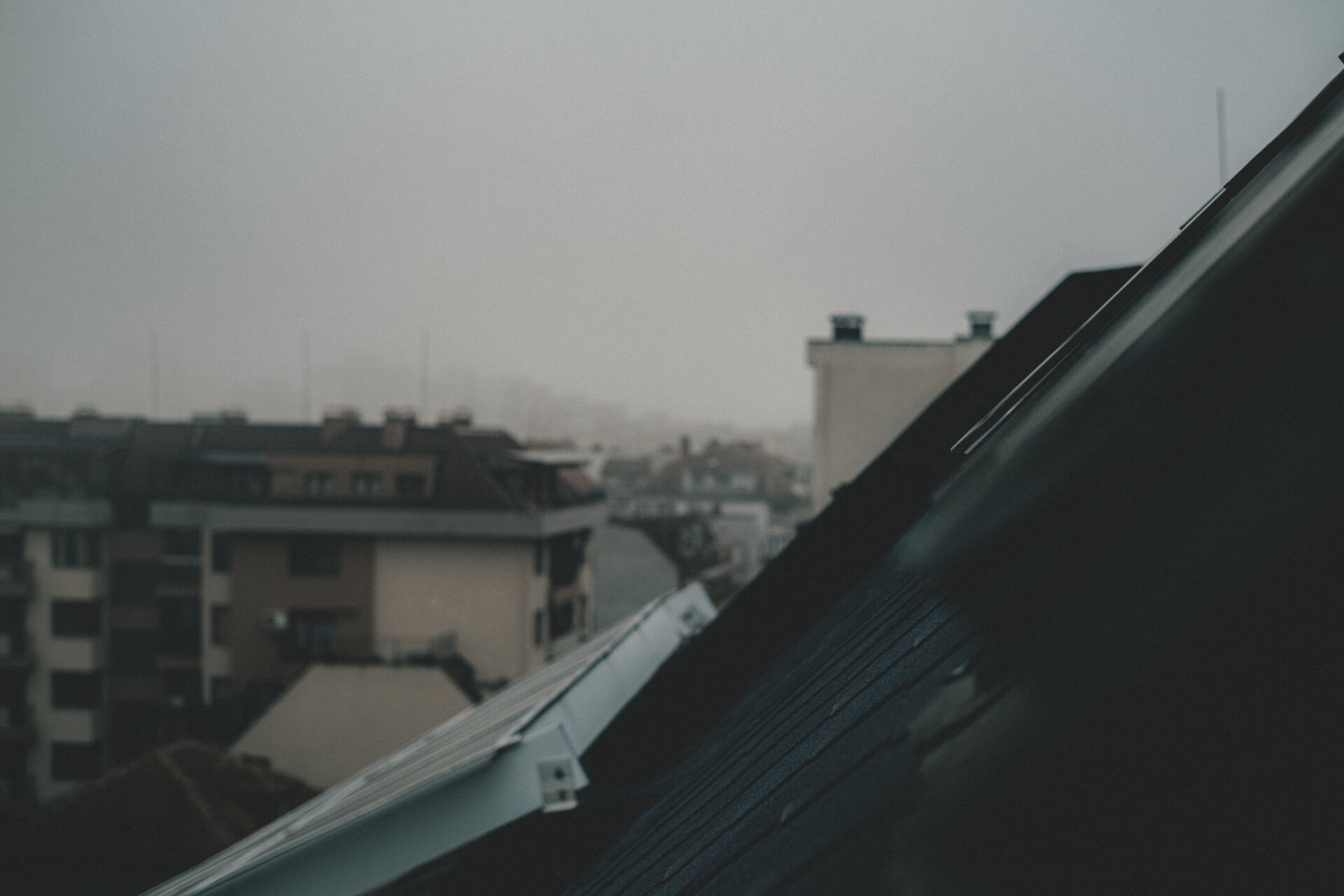 Sit on my roof like J. Cole от Julien Ivanov - alucardness
