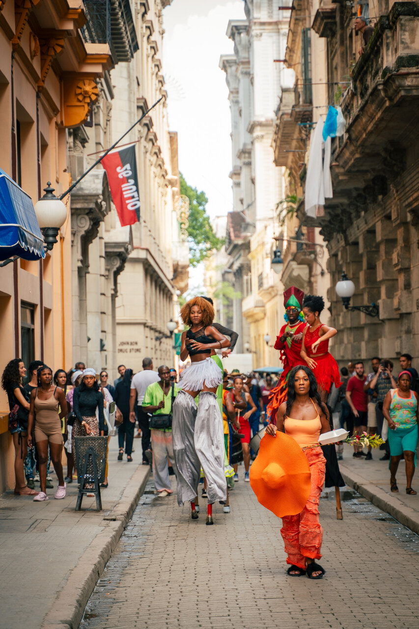 Улиците на Хавана от Plamena Naydenova - PlamNay