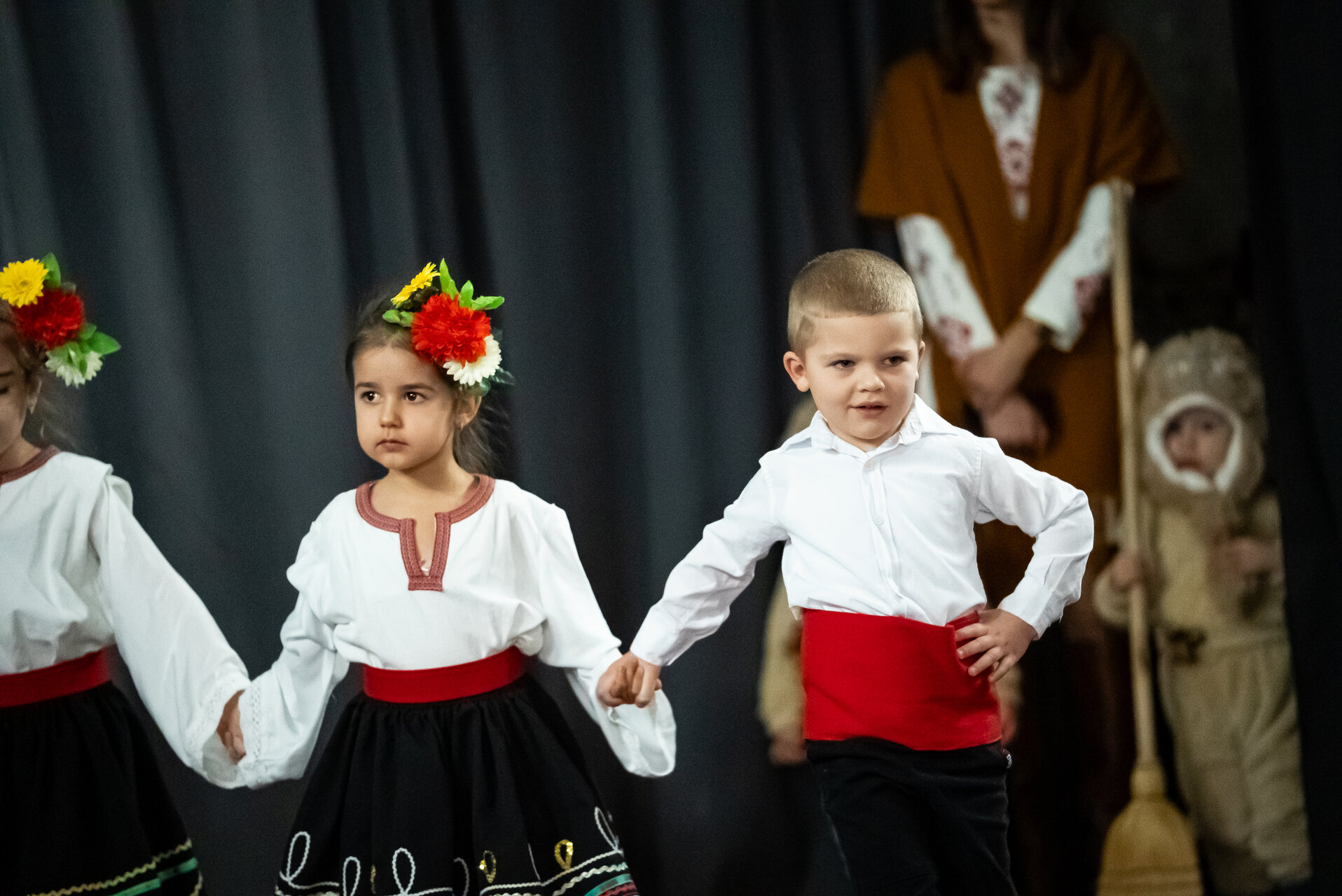 хоро от Kiril Petrov - kepetroff