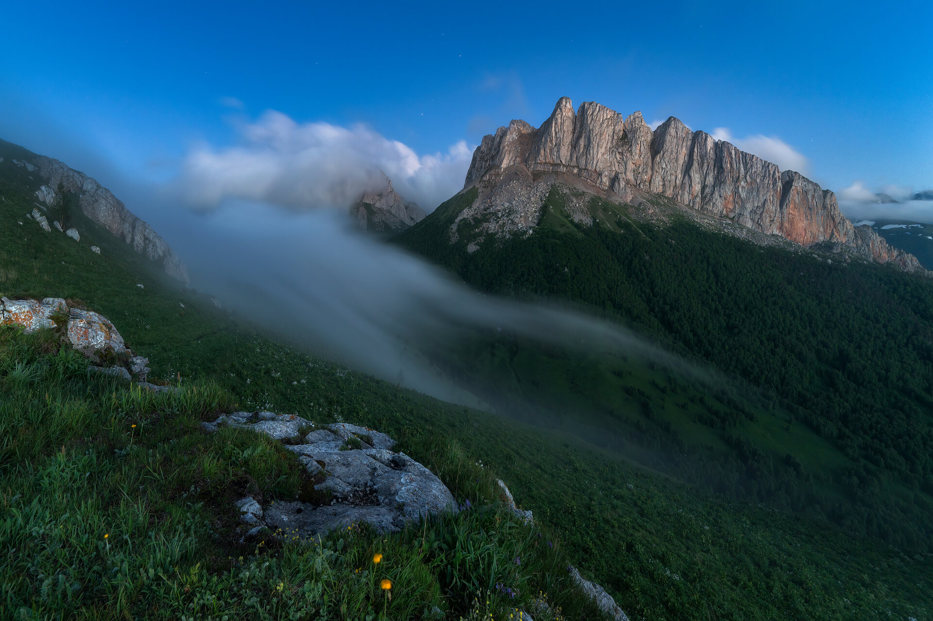 Fog and the first stars от Aleksandr Plehanov - plexanov_men