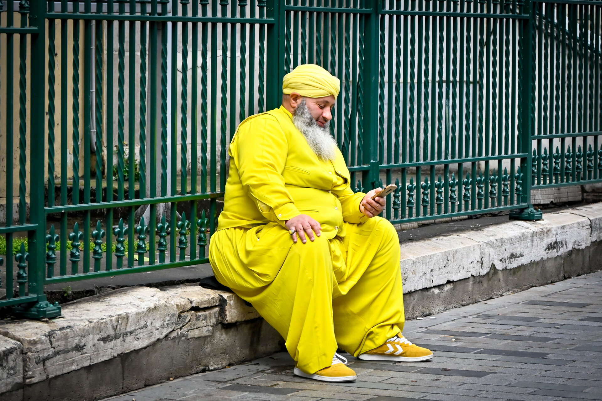 Код: жълто. Истанбул. от Васил Рашев - basileus