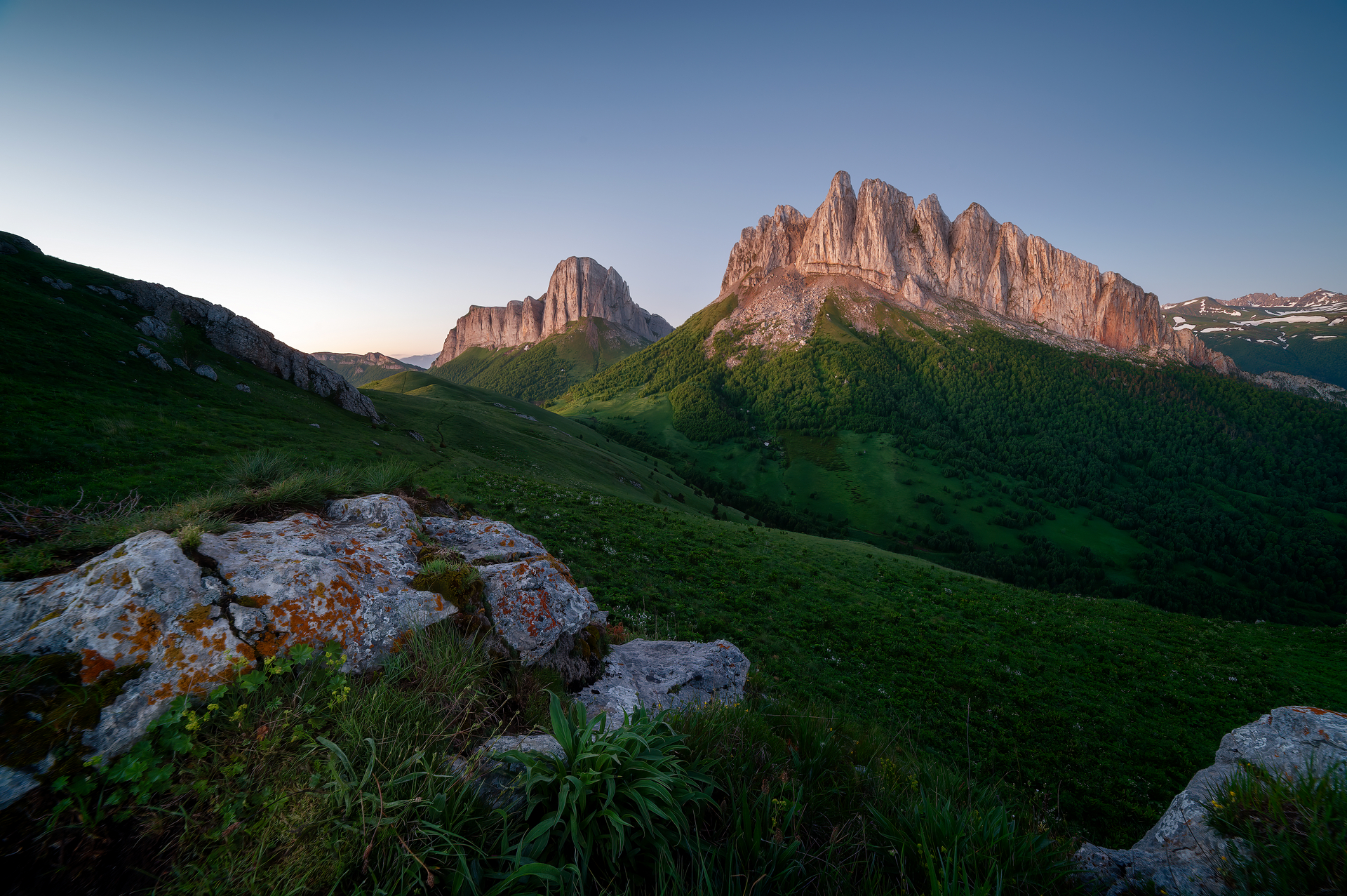 Dawn in the mountains от Aleksandr Plehanov - plexanov_men