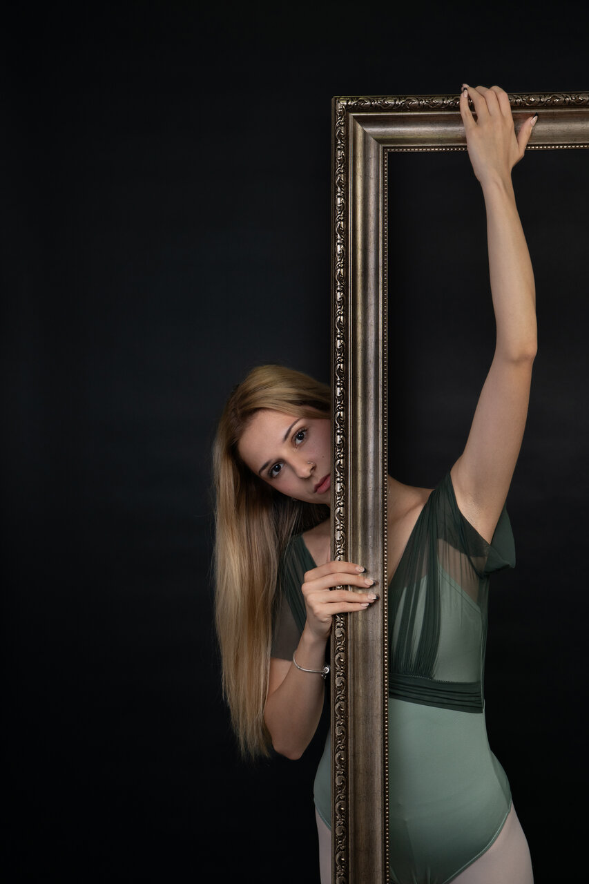 Рамката от Emil Kalinov - emcool