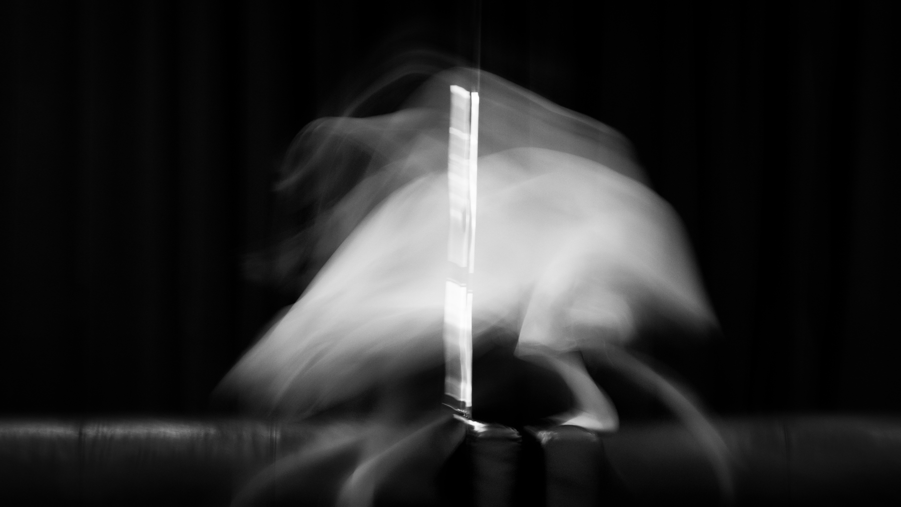 Пространствено-времеви скок от Vania Tonova - vivian