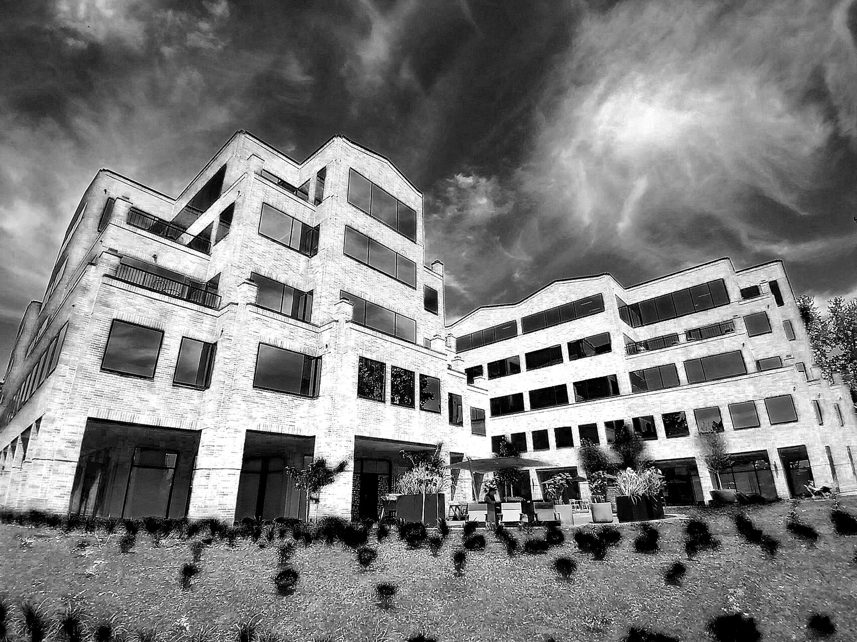 Мотив от съвременния град от Димитър  Стоянов - vidim2