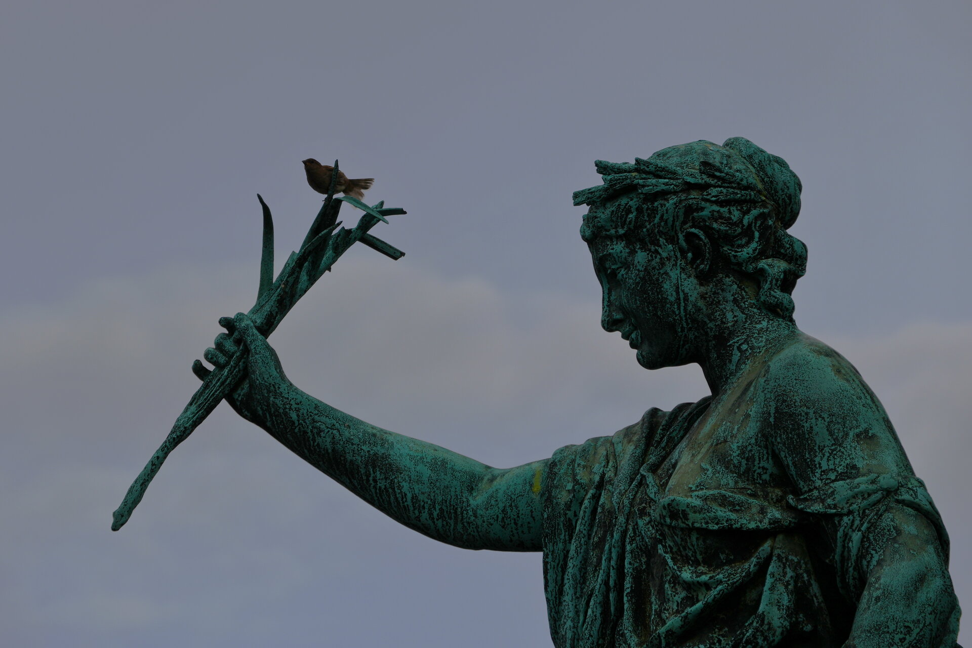 Тайната на изчезналата самота от Marina Nizamska - marinizam