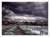 sky,roofs,sand ; comments:50