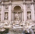 Fontana di Trevi ; comments:4