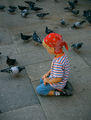 малък човек с гълъби ; Коментари:13