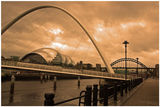 Gateshead Millennium Bridge-3 ; comments:8