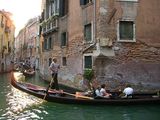 Разходките из Венеция ; comments:5