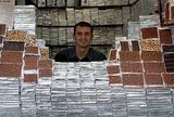 Продавач на шоколад в Истанбул ; comments:32